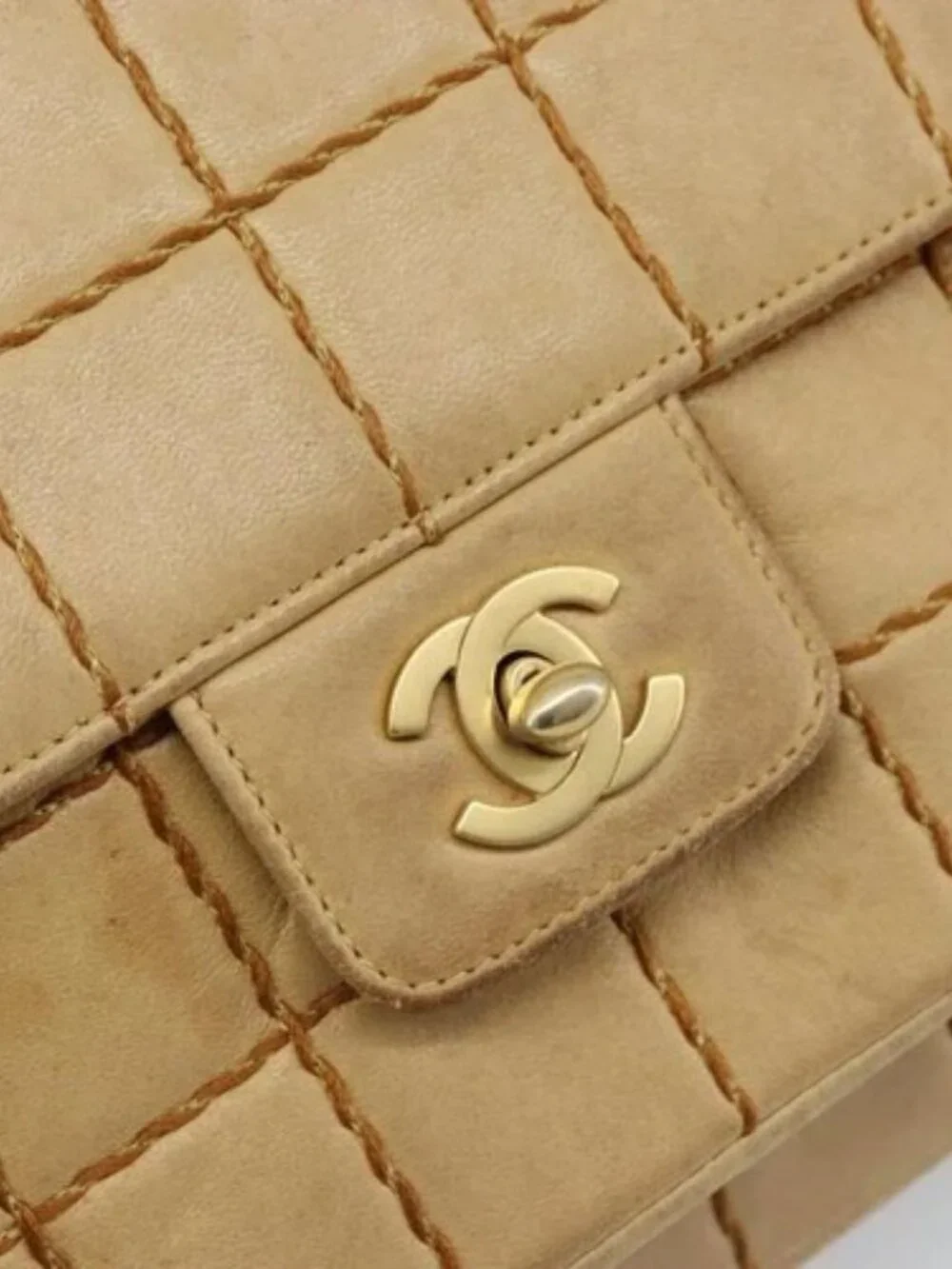 CHANEL Wild Stitch Choco Bar Chain Bag Lamb Skin Beige Gold CC Auth gh2006